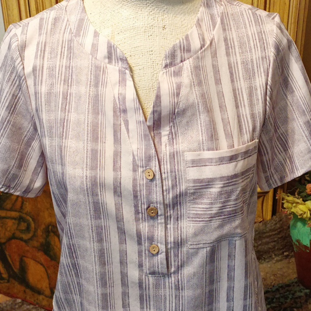 Womens Pull over blouse striped print pink gray MISS LOOK Sz  Med